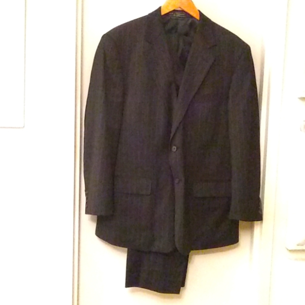 Bill Blass Studio men's wool suit 40R
